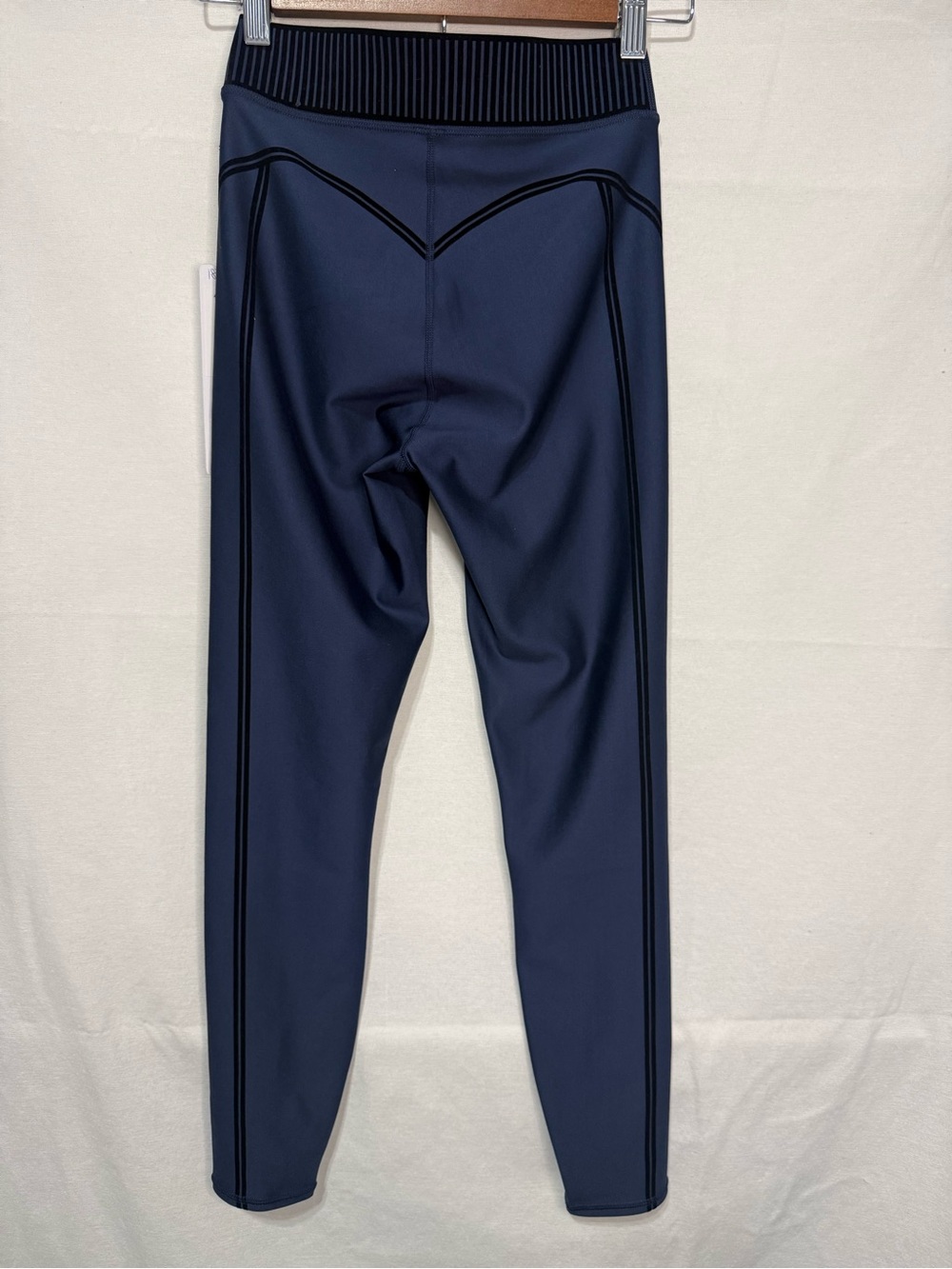 NWT ALO Airlift High-Waist Leggings a 7/8 Line Up -Navy Size XXS - Picture 6 of 6